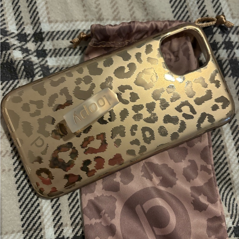 Loopy iPhone 11/XR Case Metallic Leopard Phone Cover